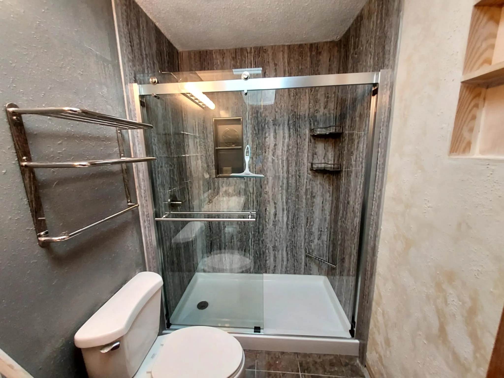 Residential vs Commercial Tub-to-Shower Conversions: Which Do You Need?